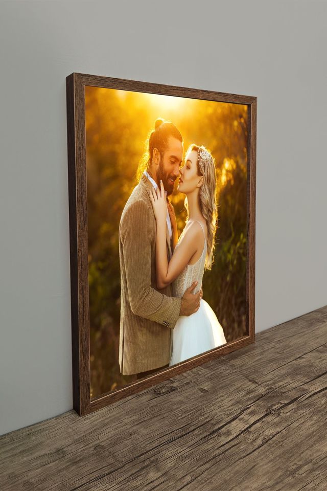 40x55 Lüks Lake Kaplama Ahşap Duvar Çerçevesi (Kişiye Özel Fotoğraflarınızla) CEVİZ